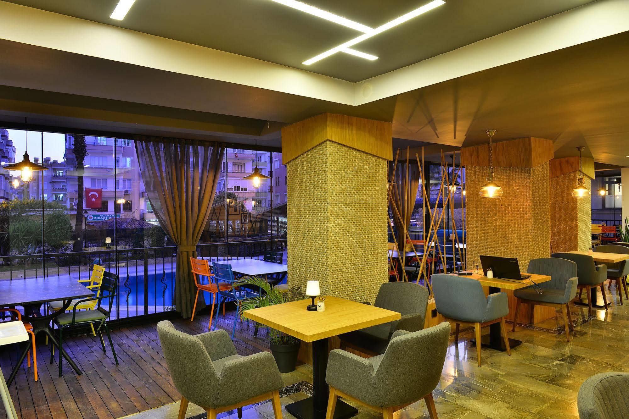 Prince Apart & Hotel Alanya Buitenkant foto